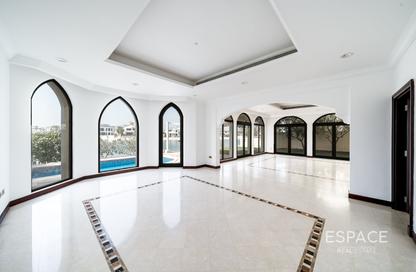 Villa - 4 Bedrooms - 5 Bathrooms for sale in Garden Homes Frond M - Garden Homes - Palm Jumeirah - Dubai Villa - 4 Bedrooms - 5 Bathrooms for sale in Garden Homes Frond M - Garden Homes - Palm Jumeirah - Dubai