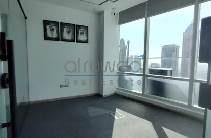 مكتب - غرفة نوم - 1 حمام للايجار في برج بارك لين - الخليج التجاري - دبي