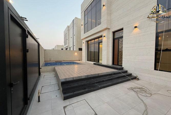 137868596 - Property Image 3