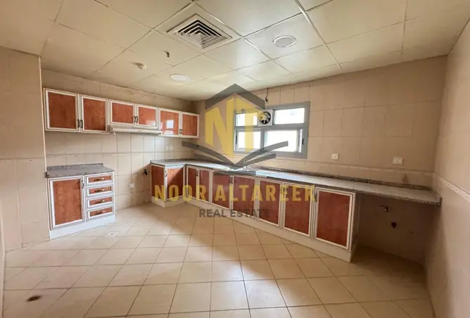 147760930 - Property Image 3