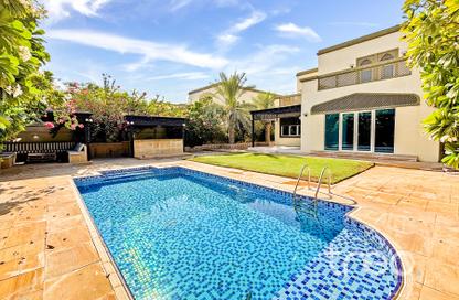 Villa - 4 - 5 for rent in District 3 - Jumeirah Park - Dubai