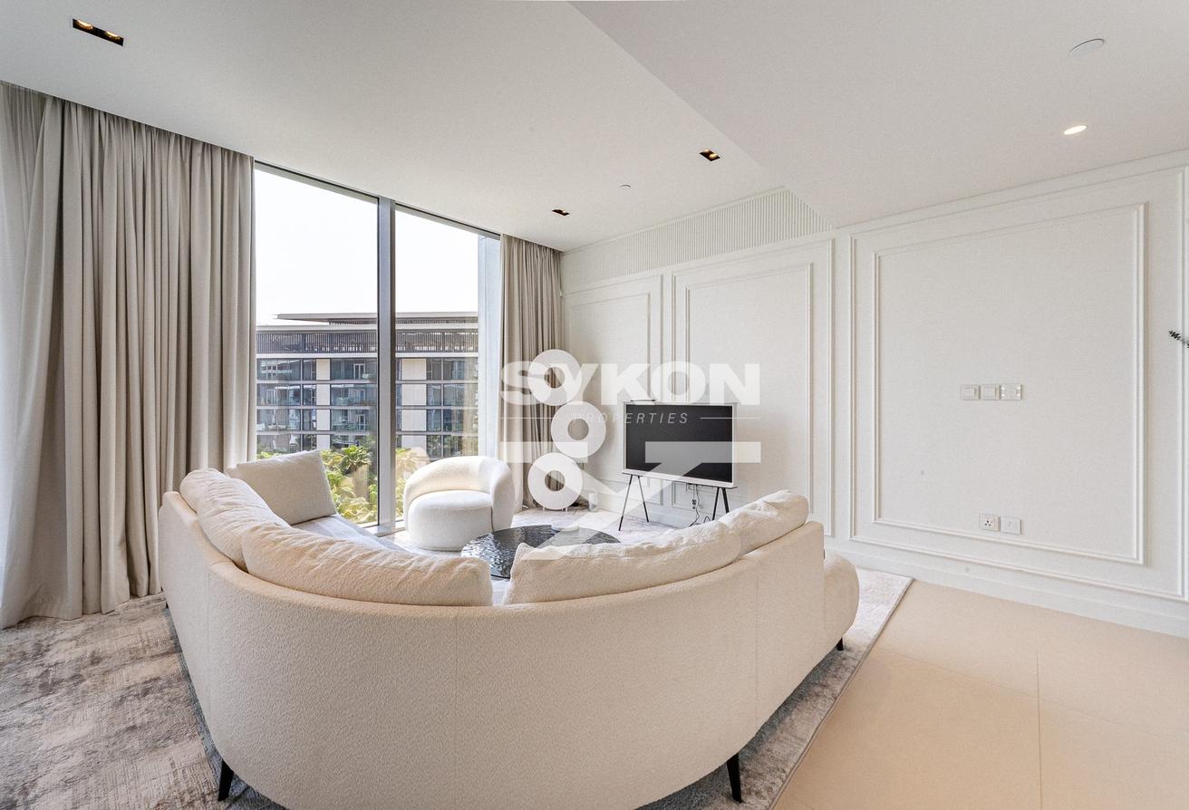 Fully Furnished | Upgraded | Ready To Move In Now photo 4