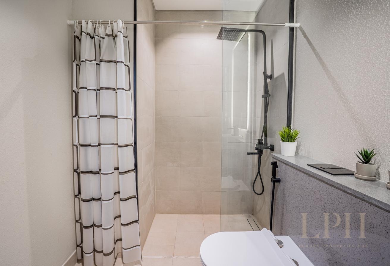 Exclusive | Fully Furnished | Vacant 1st Sept photo 16