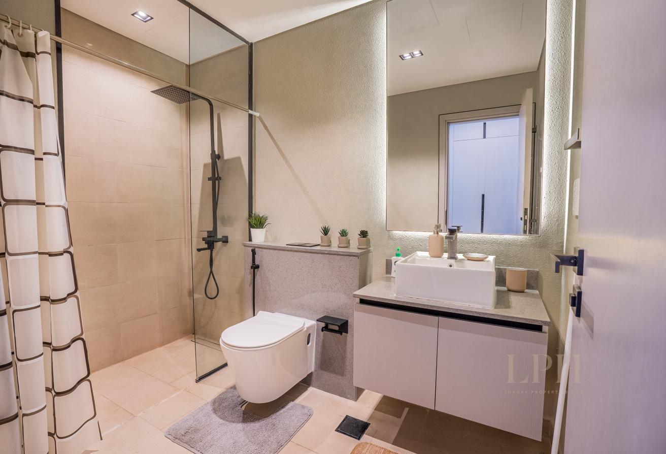 Exclusive | Fully Furnished | Vacant 1st Sept photo 15