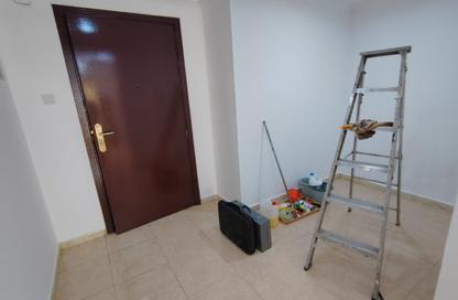 Apartment - 2 Bedrooms - 2 Bathrooms for rent in Al Qulaya'ah - Al Sharq - Sharjah