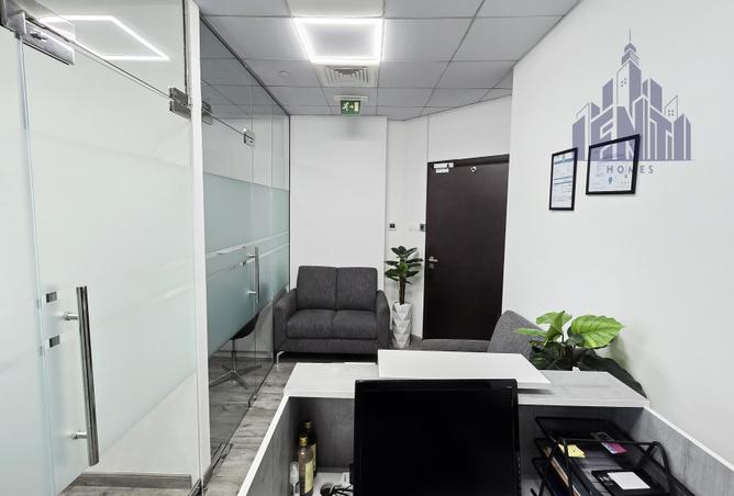 98704554 - Property Image 2
