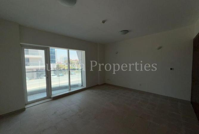 106390400 - Property Image 2