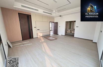 Villa - 5 Bedrooms - 7 Bathrooms for sale in Al Yasmeen 1 - Al Yasmeen - Ajman