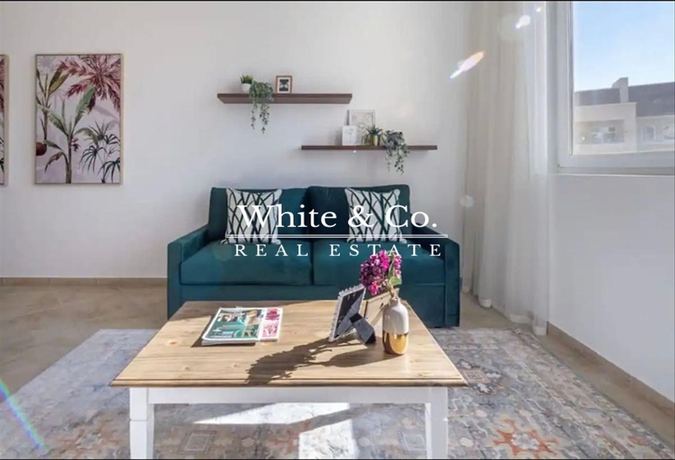Spacious | Luxury Furniture | Vacant Now photo 4