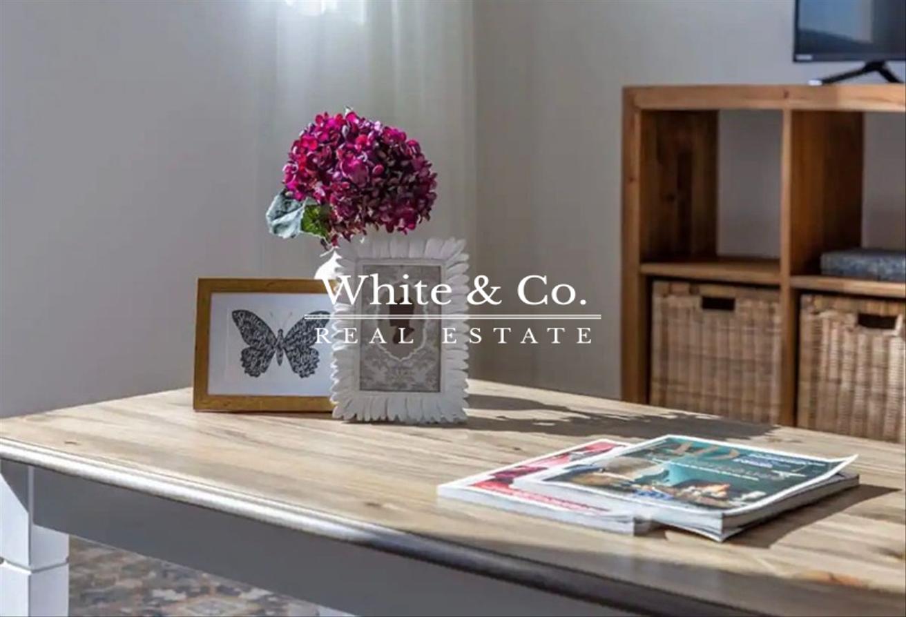 Spacious | Luxury Furniture | Vacant Now photo 2