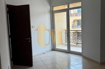 Apartment - 1 Bedroom - 2 Bathrooms for rent in Building IC1-EMR-06 - Emirates Cluster - International City - Dubai