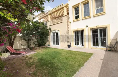 فيلا - 3 غرف نوم - 3 حمامات للايجار في الينابيع 4 - الينابيع - دبي