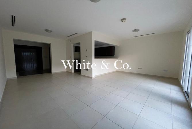 81928670 - Property Image 3