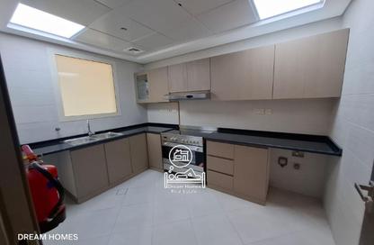 Apartment - 2 Bedrooms - 2 Bathrooms for rent in Madinat Al Riyad - Abu Dhabi