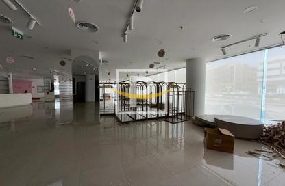 Retail - Studio - 1 Bathroom for rent in Zumorrodah Building - Al Karama - Dubai Retail - Studio - 1 Bathroom for rent in Zumorrodah Building - Al Karama - Dubai