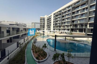 Apartment - Studio - 1 Bathroom for rent in The Gate - Masdar City - Abu Dhabi