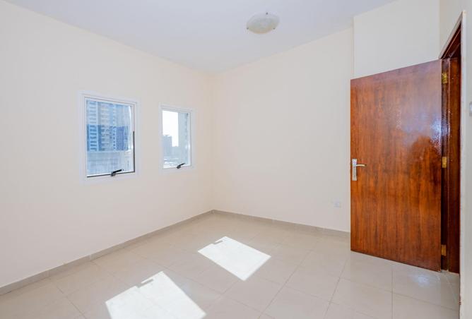 82783127 - Property Image 3