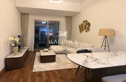 شقة - 2 غرف نوم - 2 حمامات للايجار في ذا وينجز بلوك ب - الاجنحه - ارجان - دبي