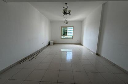 Apartment - 3 Bedrooms - 4 Bathrooms for rent in Al Khan Corniche - Al Khan - Sharjah