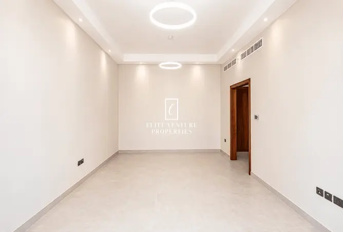 123827262 - Property Image 2