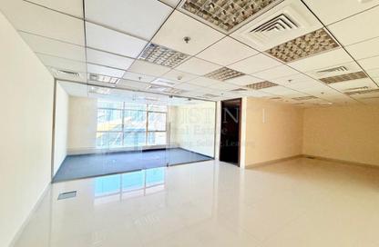 Office Space - Studio - 1 for rent in Fortune Executive - JLT Cluster T - Jumeirah Lake Towers - Dubai