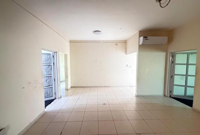 71145806 - Property Image 2