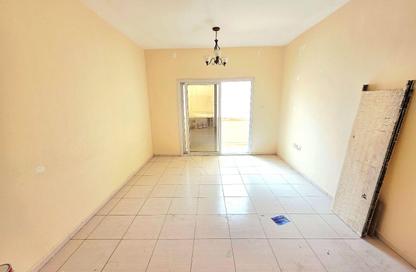 Apartment - 2 Bedrooms - 2 Bathrooms for rent in Fire Station Road - Muwaileh - Sharjah