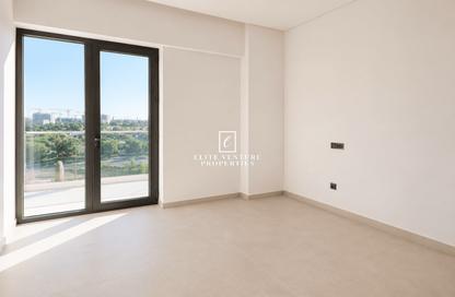 Apartment - 3 Bedrooms - 4 Bathrooms for sale in The Community - Motor City - Dubai