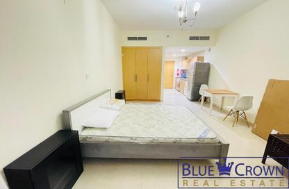 Apartment - Studio - 1 for sale in May Residence 2 - May Residence - District 10 - Jumeirah Village Circle - Dubai