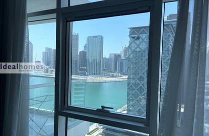 Apartment - Studio - 1 Bathroom for sale in Damac Maison Prive A - Damac Maison Prive - Business Bay - Dubai