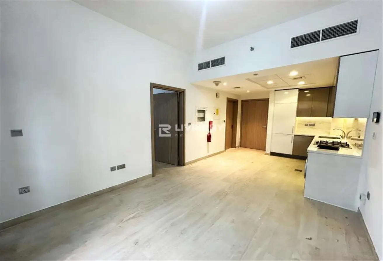 78187810 - Property Main Image