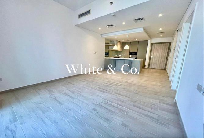 83211689 - Property Image 3