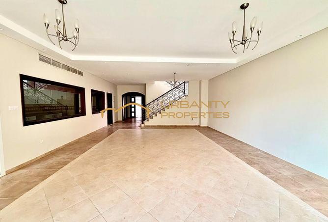 124277843 - Property Image 2