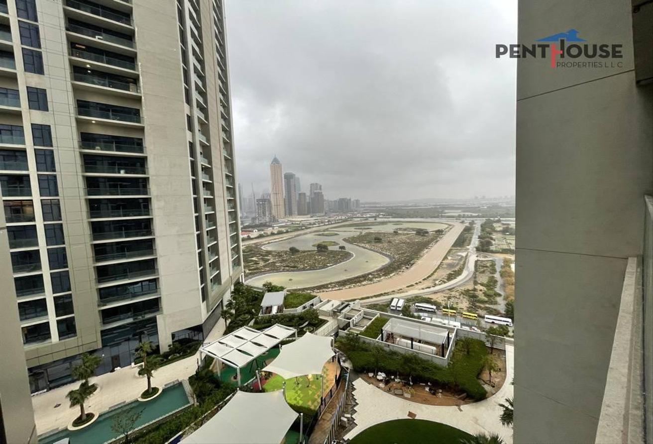 Mid Floor | Well Maintained | Pool View photo 9