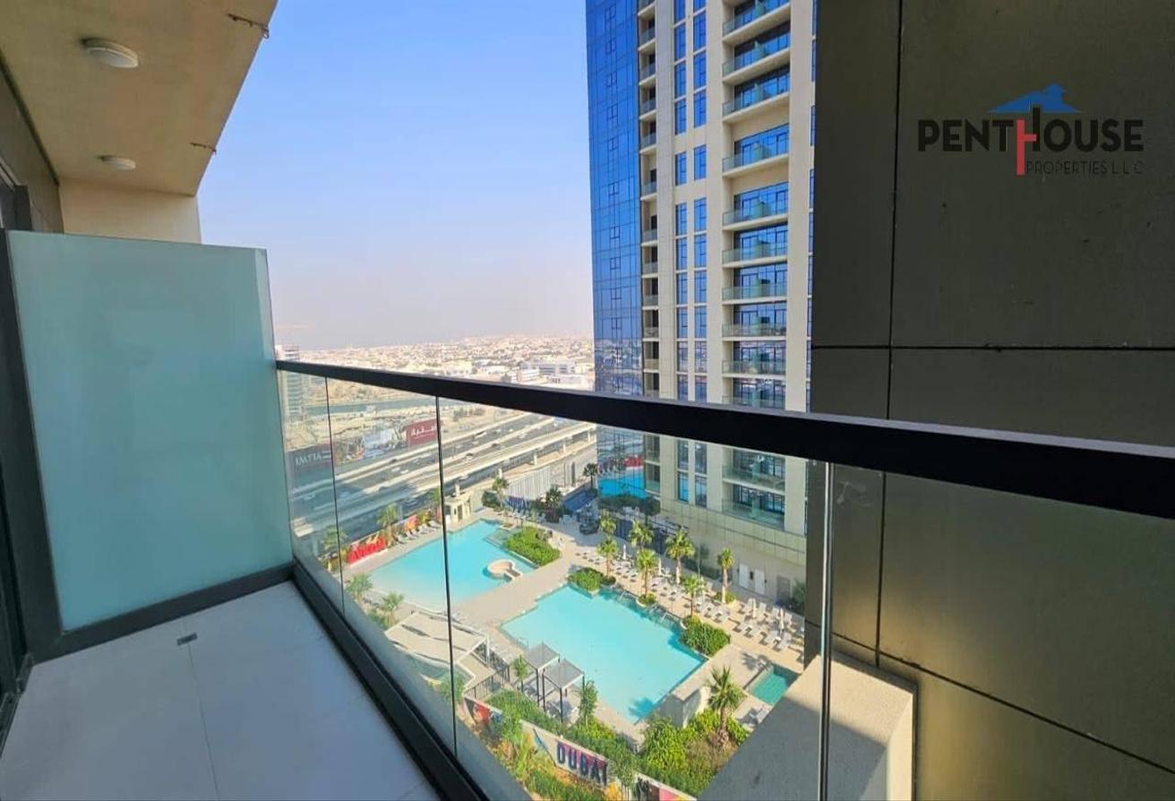 Mid Floor | Well Maintained | Pool View photo 4