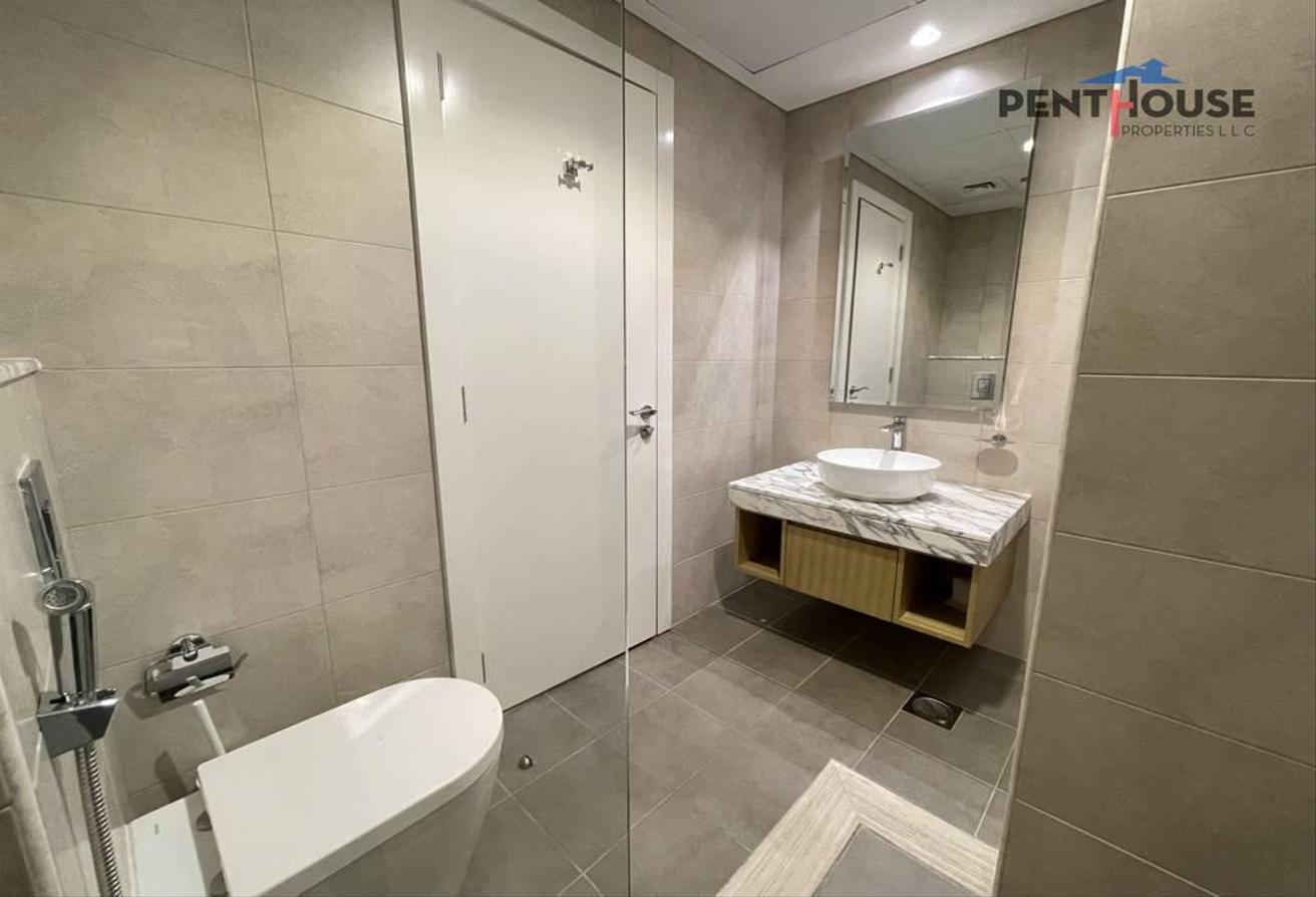 Mid Floor | Well Maintained | Pool View photo 13