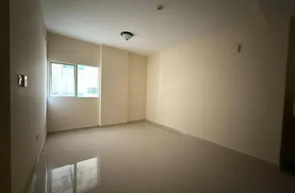 شقة - غرفة نوم - 2 حمامات للايجار في شارع التعاون الجديد - التعاون - الشارقة