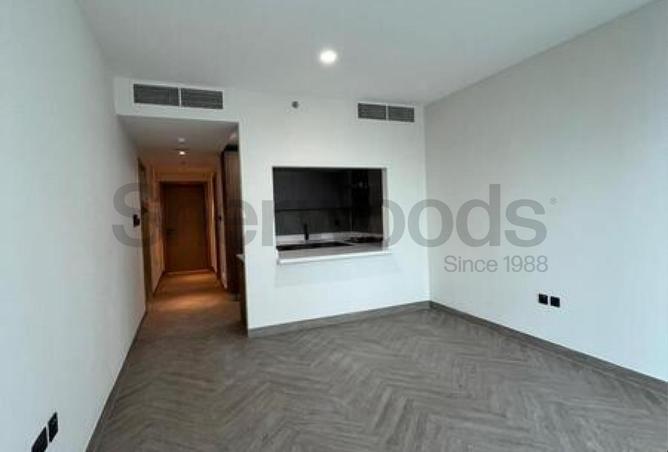 73853015 - Property Image 3