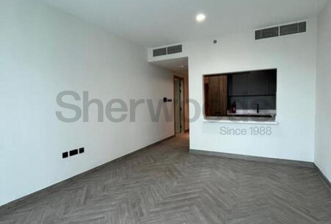 73853015 - Property Image 2