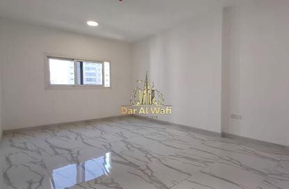 Apartment - 1 Bedroom - 2 Bathrooms for rent in Taliatela Street - Al Nahda - Sharjah