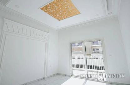 Apartment - 1 Bedroom - 2 Bathrooms for rent in Vincitore Palacio - Arjan - Dubai