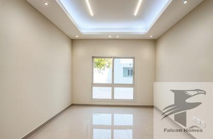 Villa - 6 Bedrooms - 7 Bathrooms for rent in Nad Al Sheba 4 - Nad Al Sheba - Dubai Villa - 6 Bedrooms - 7 Bathrooms for rent in Nad Al Sheba 4 - Nad Al Sheba - Dubai