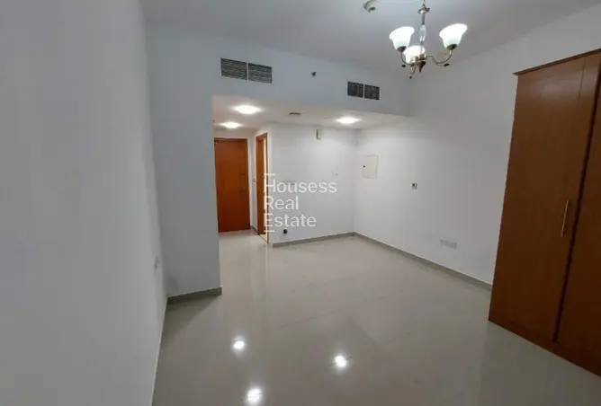 147787020 - Property Image 3