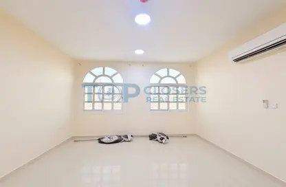 فيلا - 2 غرف نوم - 3 حمامات للايجار في الرويكة - المويجي - العين فيلا - 2 غرف نوم - 3 حمامات للايجار في الرويكة - المويجي - العين