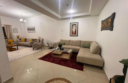 Apartment - 2 Bedrooms - 3 Bathrooms for sale in Al Majaz 1 - Al Majaz - Sharjah