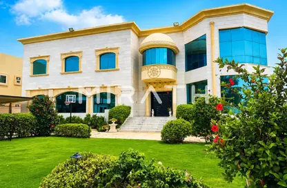 Villa - 6 Bedrooms - 6 Bathrooms for rent in Al Manara - Dubai