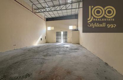 Warehouse - Studio - 1 for rent in Umm Al Thuoob - Umm Al Quwain