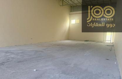 Warehouse - Studio - 1 for rent in Umm Al Thuoob - Umm Al Quwain