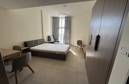 Apartment - 1 Bathroom for rent in Azizi Plaza - Al Furjan - Dubai