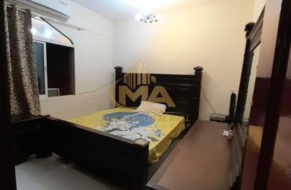 Apartment - 2 Bedrooms - 2 Bathrooms for rent in Corniche Tower - Ajman Corniche Road - Ajman